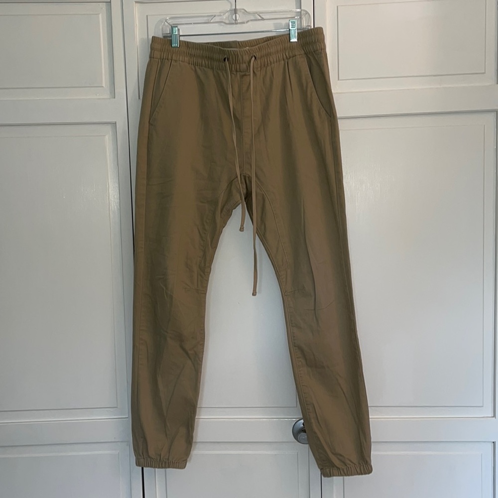 Pacsun men’s khaki colored joggers. Size large.